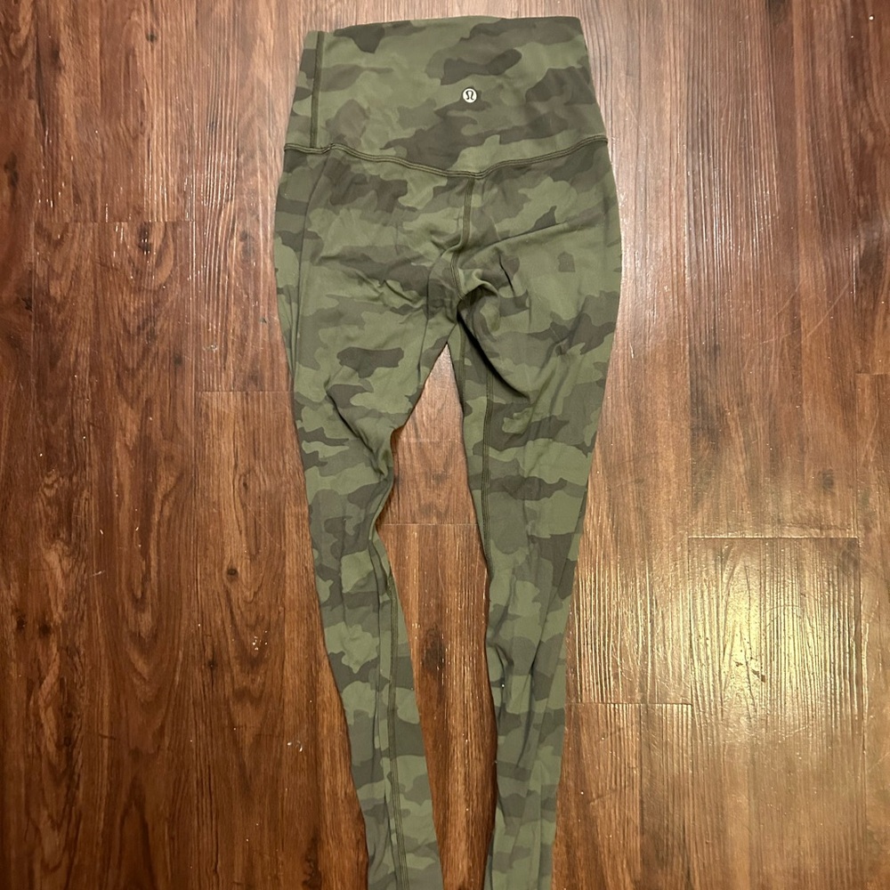 Lululemon Align HR Pant 25" size 4